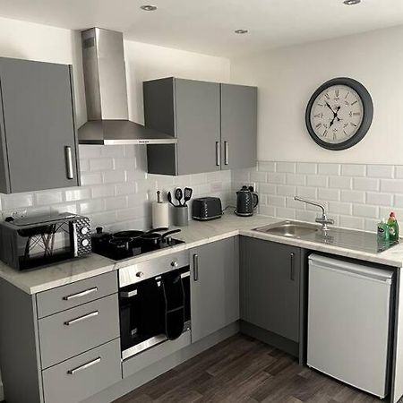 #6Bs 1 Bed Serviced Apartment Derby Bagian luar foto