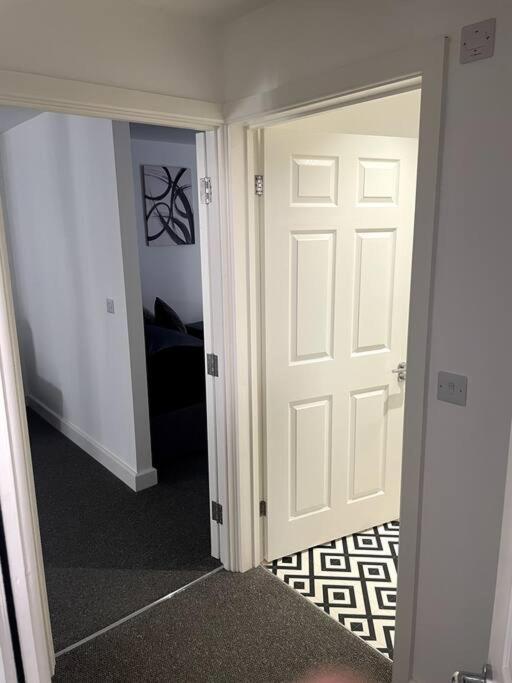 #6Bs 1 Bed Serviced Apartment Derby Bagian luar foto